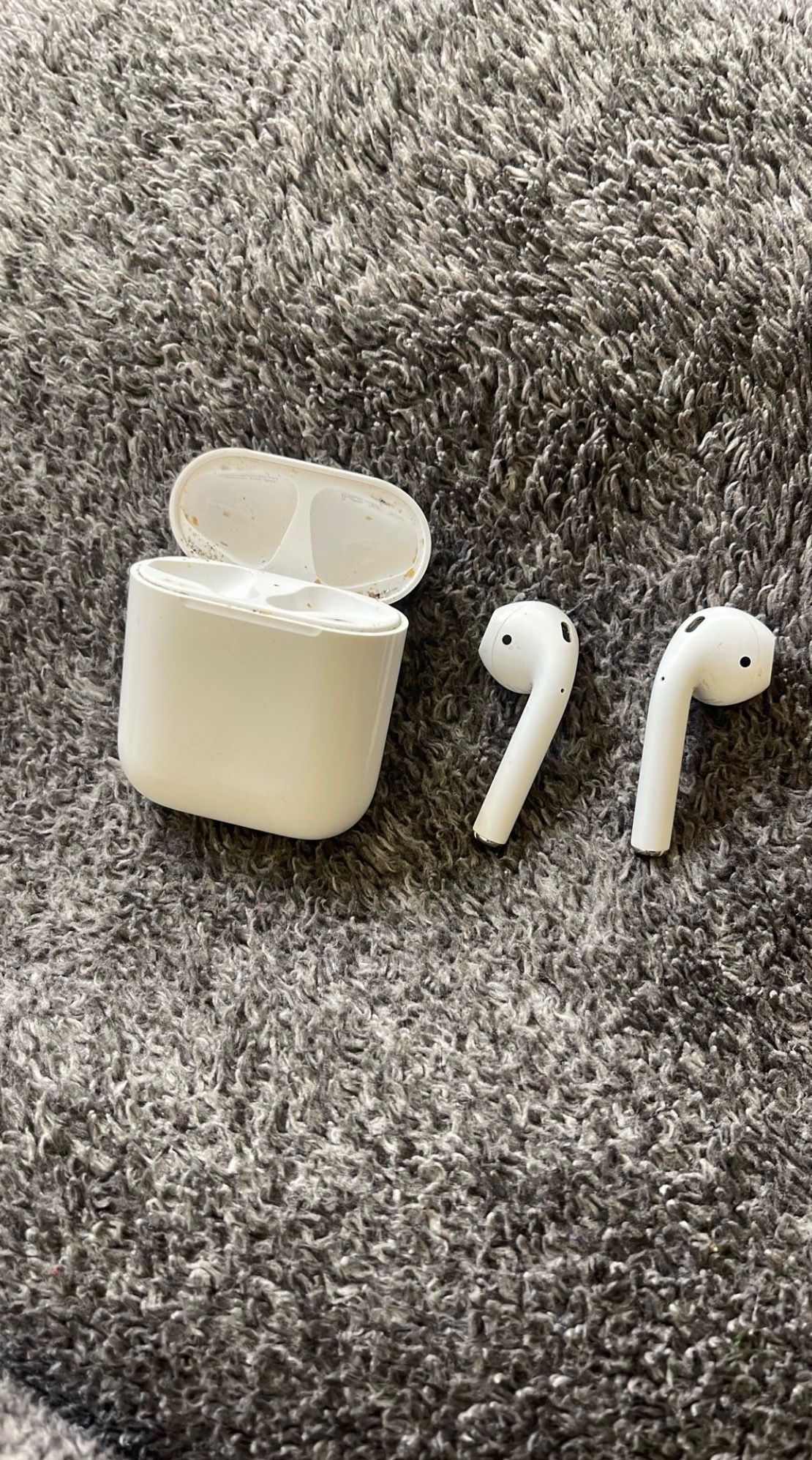 Apple AirPods