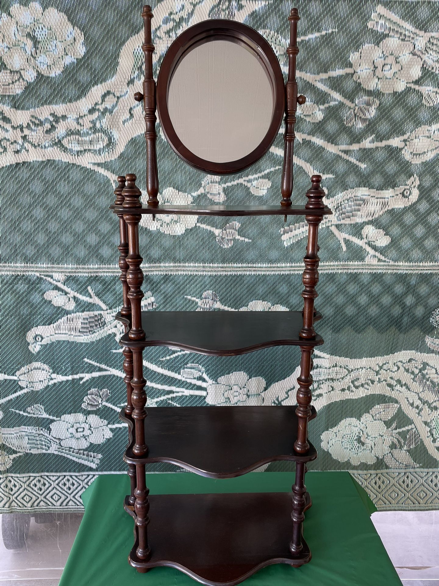 Mirror Display Stand