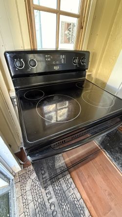 Electric Maytag Oven