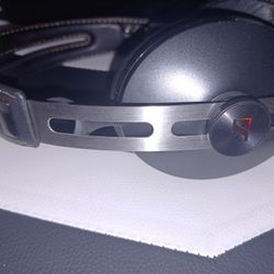 Sennheiser MOMENTUM bluetooth Headphone