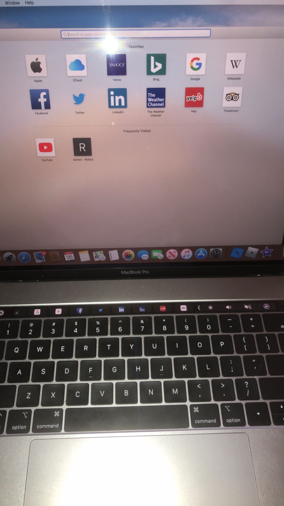 MacBook Pro (New) 2019 touch screen !