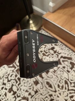 Odyssey seven CH putter