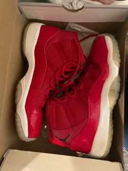 Jordan 11s 7y