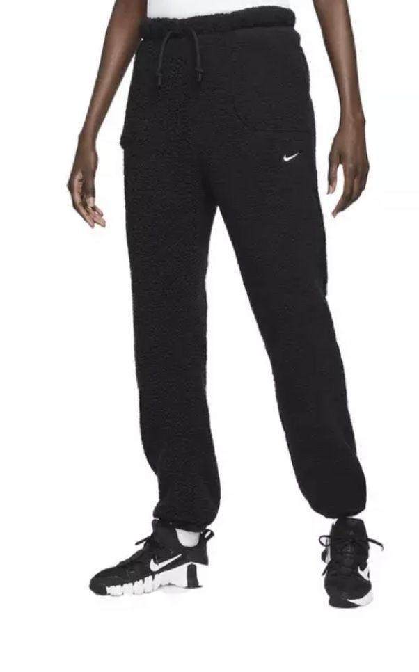Nike Therma Fit Training Pants