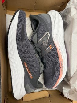 New Balance Fresh Foam Arishi v4, Size Women’s 9 and brand new in box!