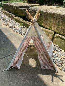 Cotton canvas pet fort teepee tent pink and cream