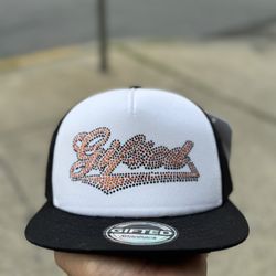 GIFTED HAD CON BRILLO GORRA CON BRILLO