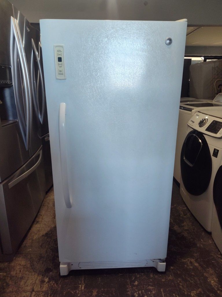 GE 14 Cubic Foot Upright Freezer 