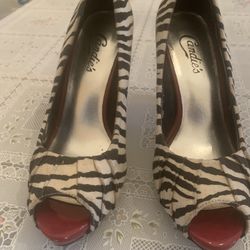 Candies Stripped Open Toe Heel Size 8