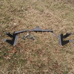 Tow Hitch And Elec Harness 