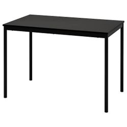 Black Modern Table – Easy Assembly, Great Condition