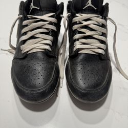 Men’s Size 8 Jordan 1 Low Football Cleats