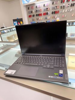 Legion Slim NVIDIA 4070 32ram 4TB i9