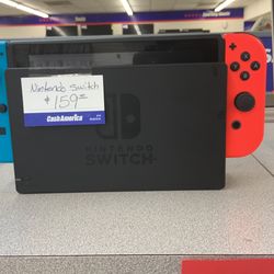 Nintendo Switch 