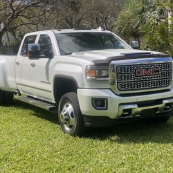 2018 GMC Denali, 4x4 Dually Like New Tow Package For Sale 