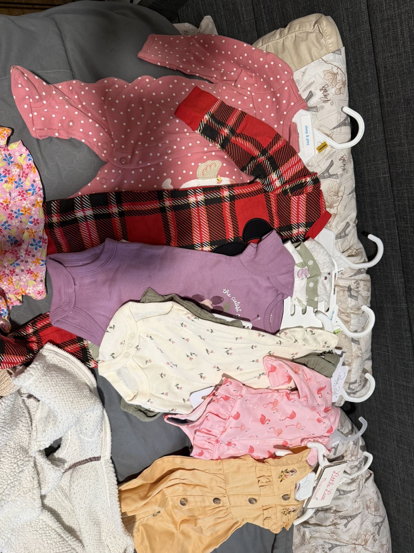 Over 75 Pieces Of Baby Clothing (6 Brand New)