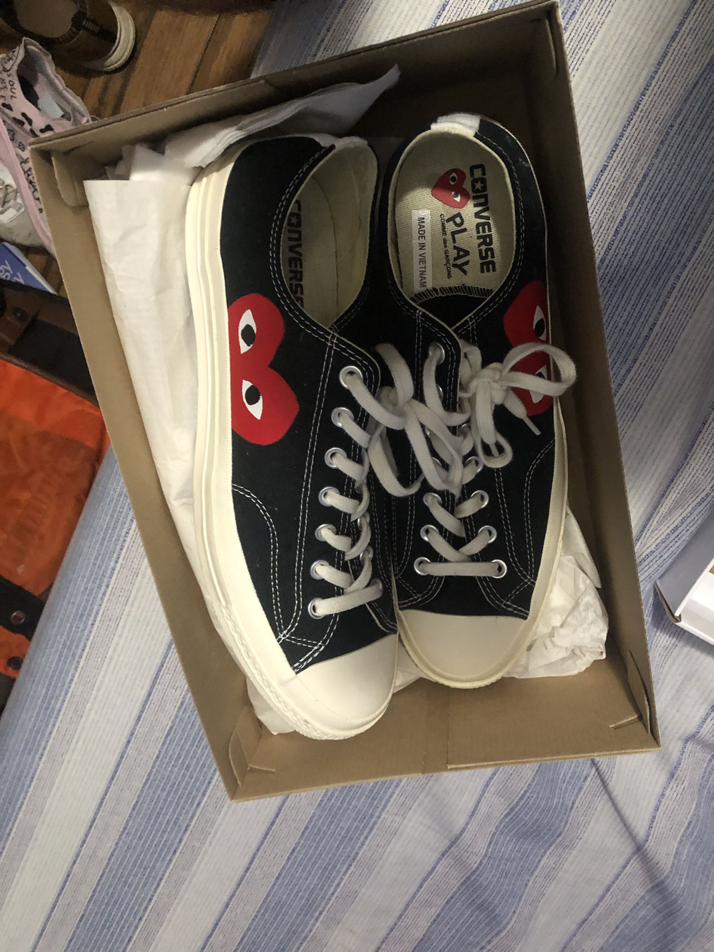 CDG play converse size 12