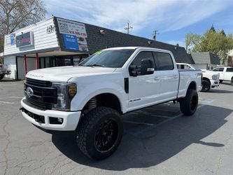 2019 Ford F-250 Super Duty Lariat 4x4, 6.7 Power Stroke, Lifted