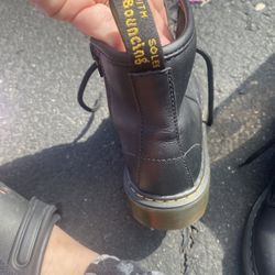 Children’s Dr Martens 