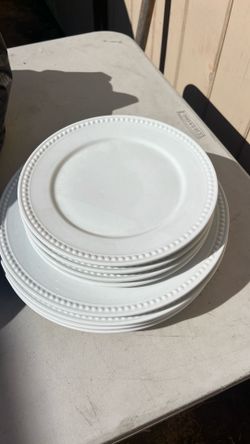 White porcelain plates Set of 4