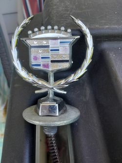 1986 Cadillac  Hood Ordement 