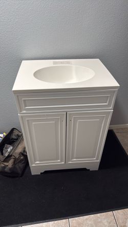 24” Vanity Brand New