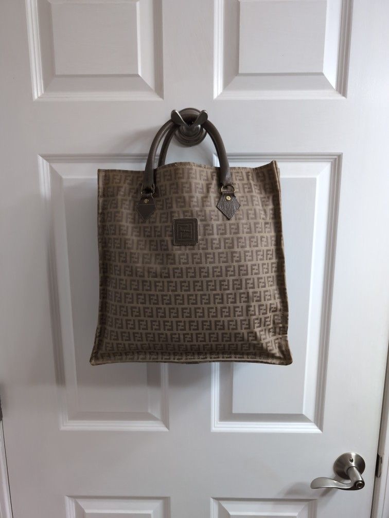 Fendi Tote