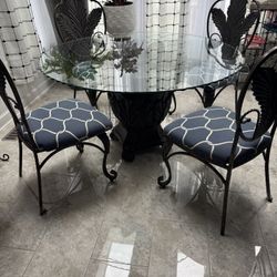 Glass table And Chairs