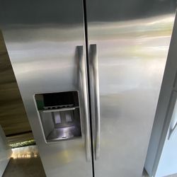 2 Door Whirlpool Stainless Steel 