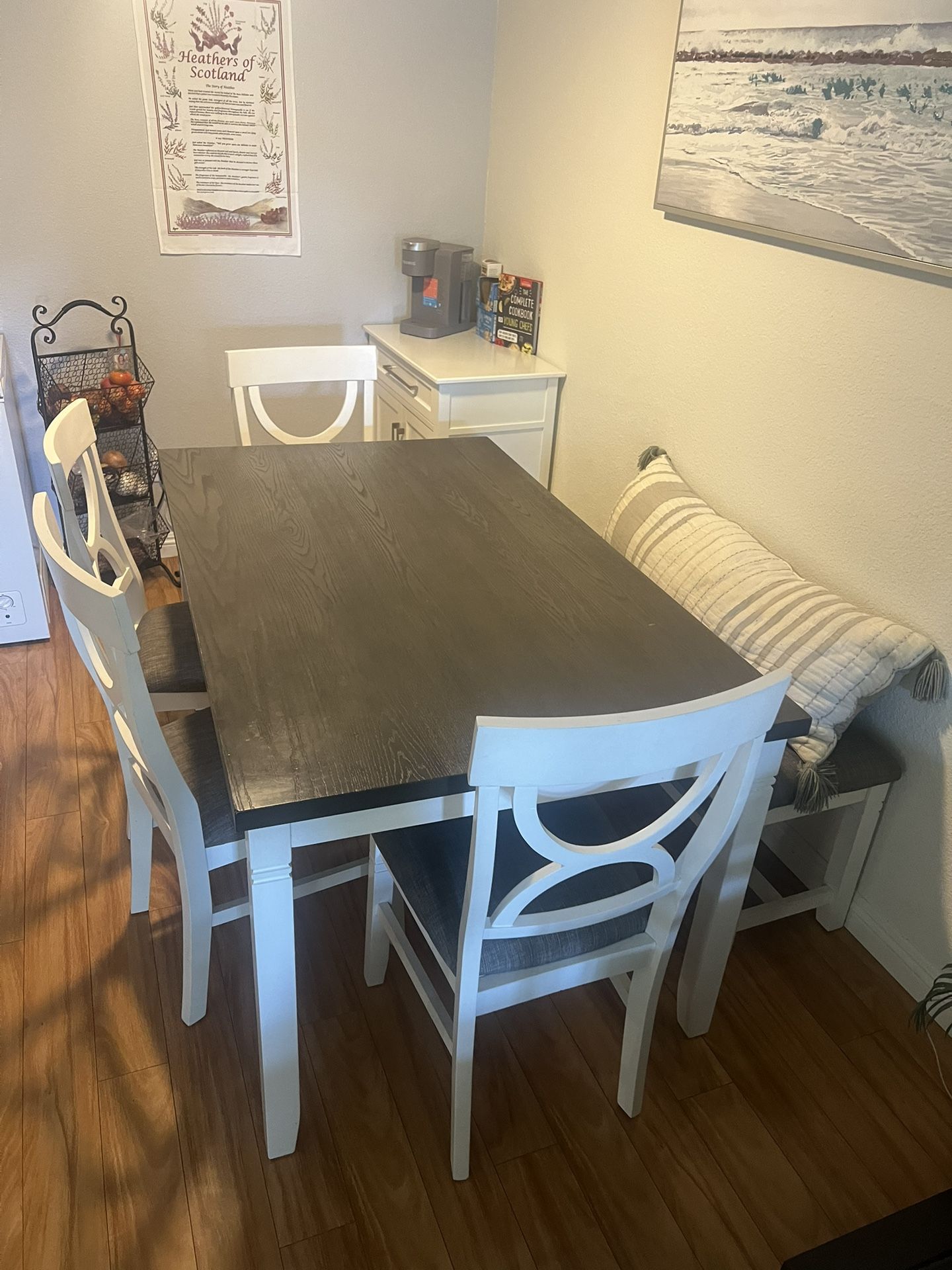 Dining Table Set