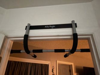 Ally Peaks Doorframe Pull-Up Bar