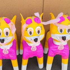 Medium Piñata Of Sky From Paw patrols