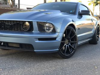 2006 Mustang GT (Low Miles)