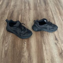 Nike Women Sneakers Size 6.5