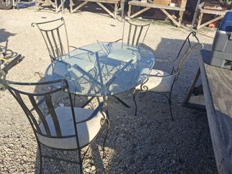 Table And Chairs 