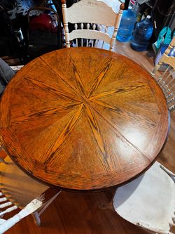 Round Wood Dining Table Set with 5 Carved Chairs – Great DIY Refinishing Project!