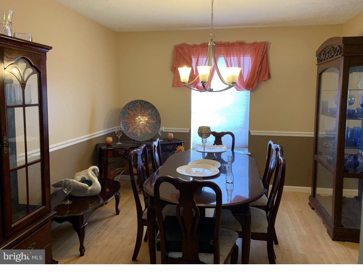Dining Set