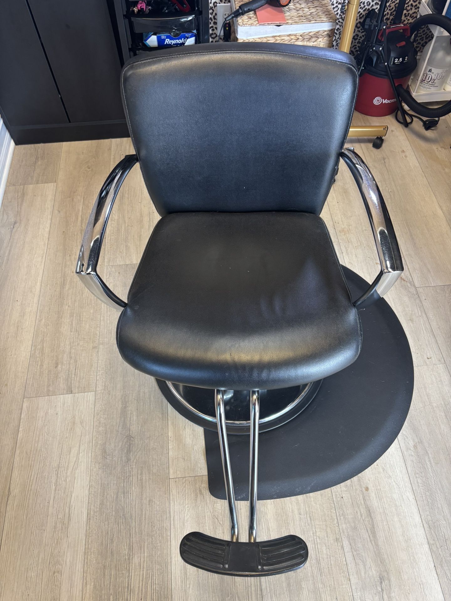 Salón Chair
