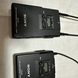 UHF Synthesized Transmitter And Receiver