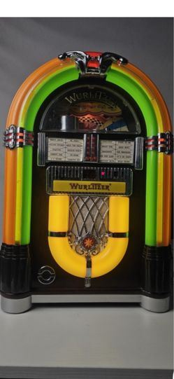 Wurlitzer Jukebox mini bubbler Model: WR-18 comes with Remote .