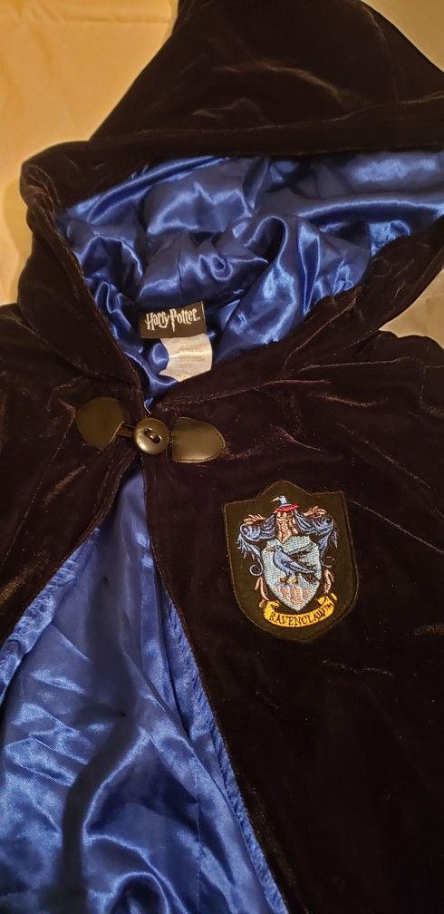 Harry Potter Ravenclaw Hooded Robe / Cloak
