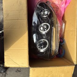 Headlights For A VW Golf 06-08
