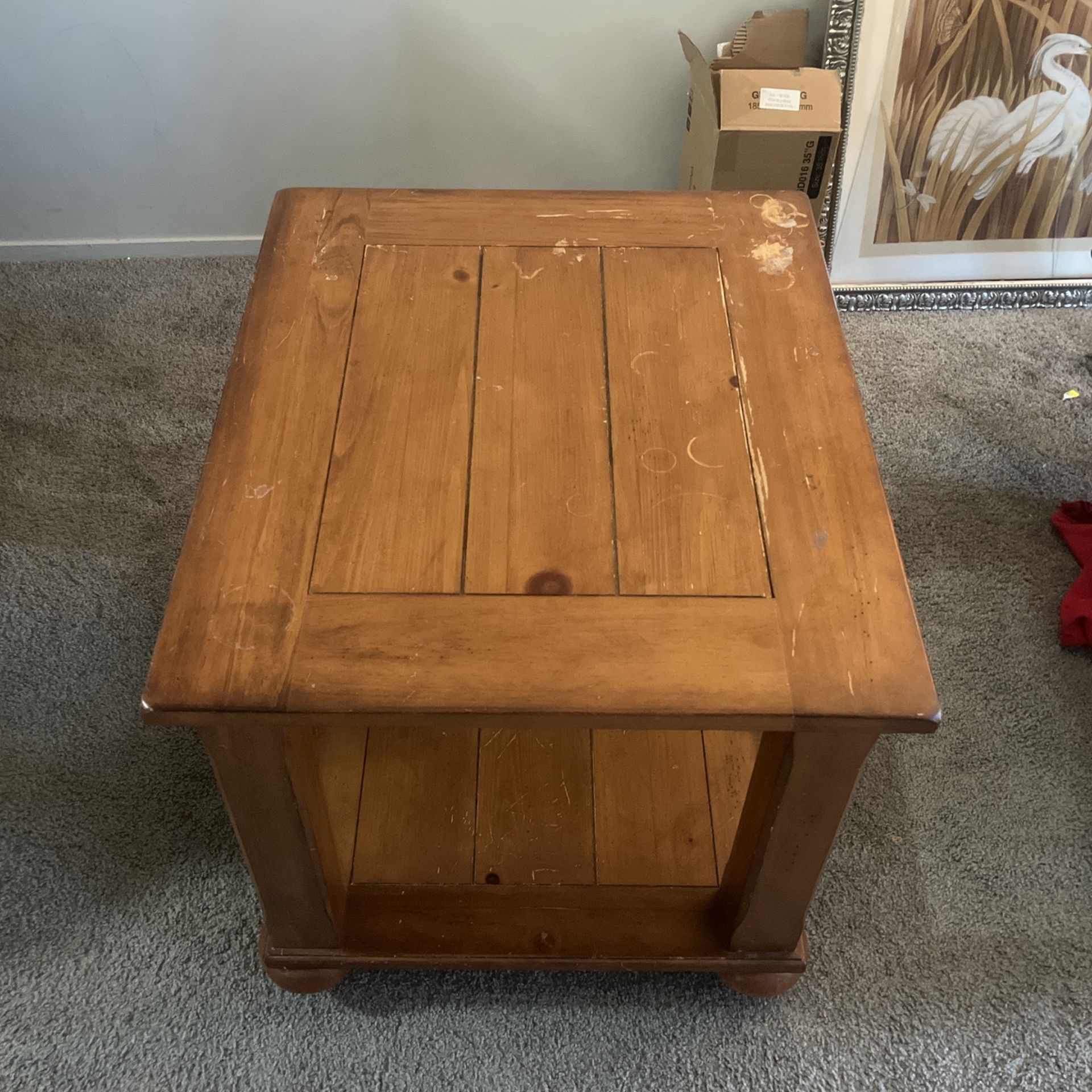 Night Stand/ Coffee Or End Table 