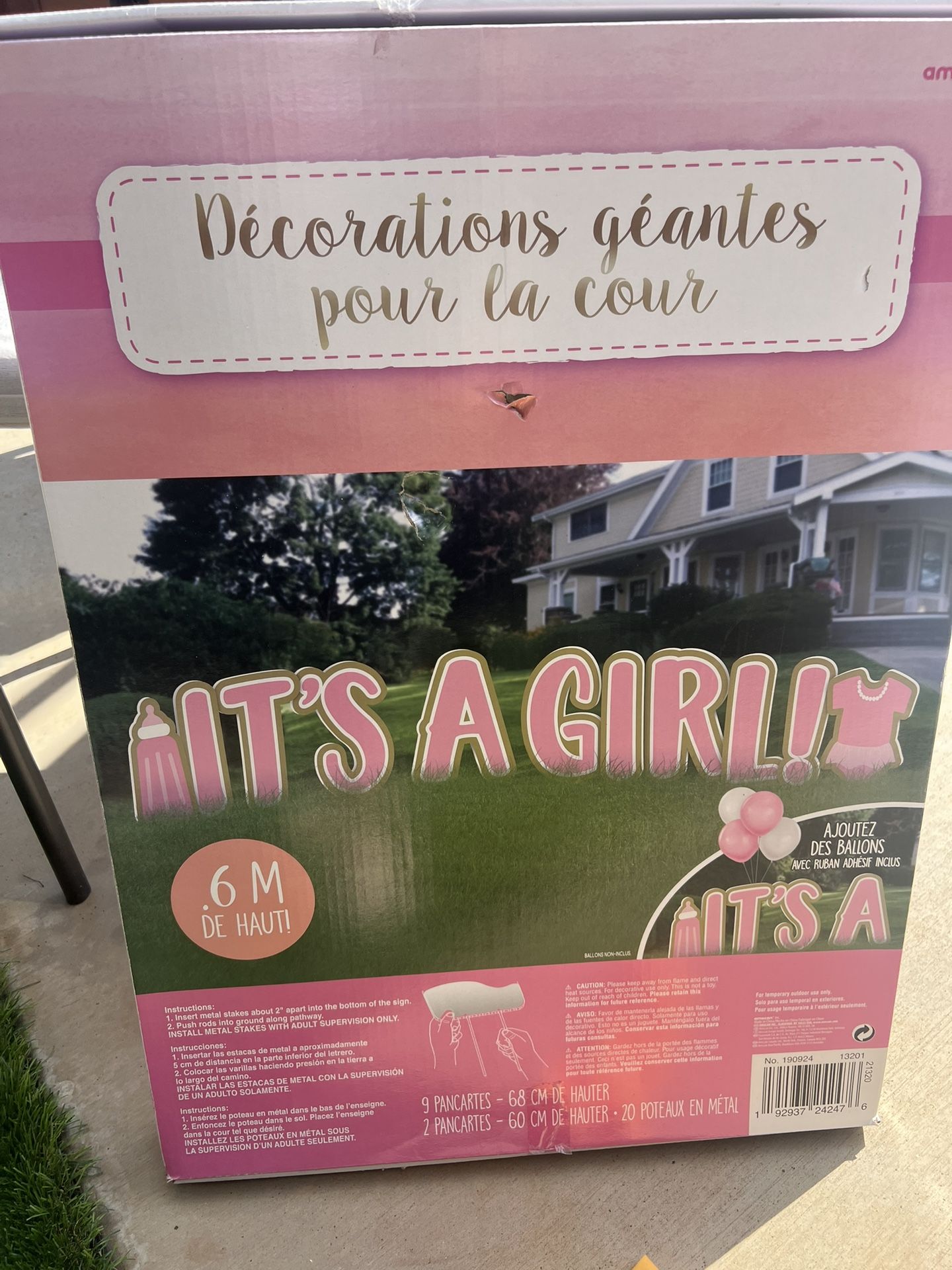 It’s A Girl Lawn Sign 