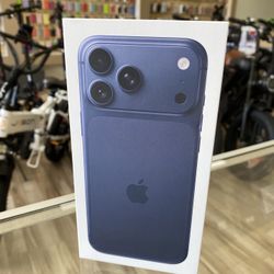 iPhone 17 Pro Max Deep Blue 256GB Unlocked 