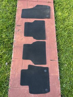 Audi Q3 2018 floor mat