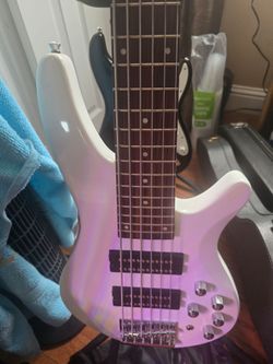 Glary guitar & amp
