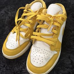 Nike Air Jordan 1 Low Yellow/White – Size 6Y