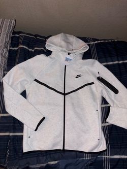 White Nike tech
