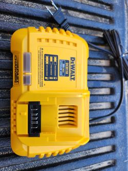 Dewalt Fast Charger